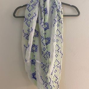 American Eagle infinity scarf